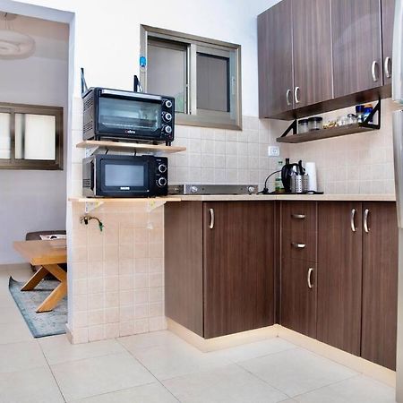 Homey Apartment Near The Beach Hadera Zewnętrze zdjęcie