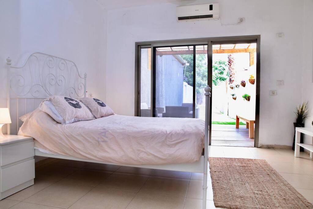 Homey Apartment Near The Beach Hadera Zewnętrze zdjęcie