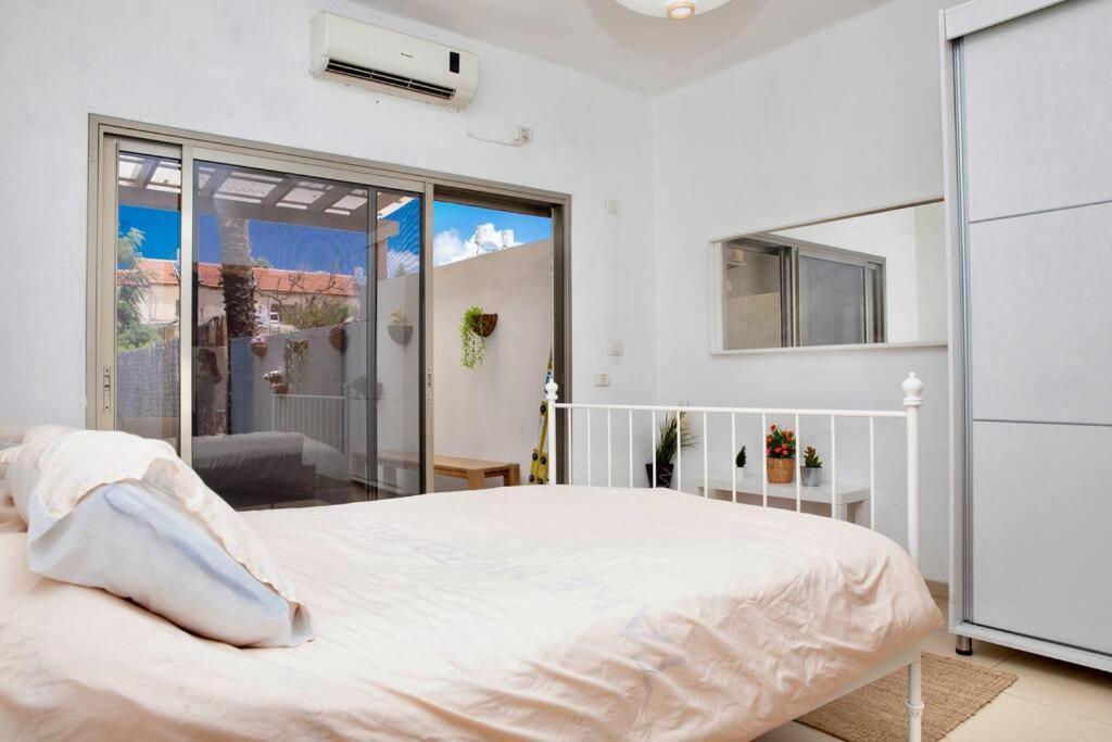 Homey Apartment Near The Beach Hadera Zewnętrze zdjęcie